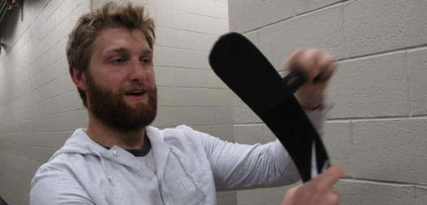 How to tape a hockey stick